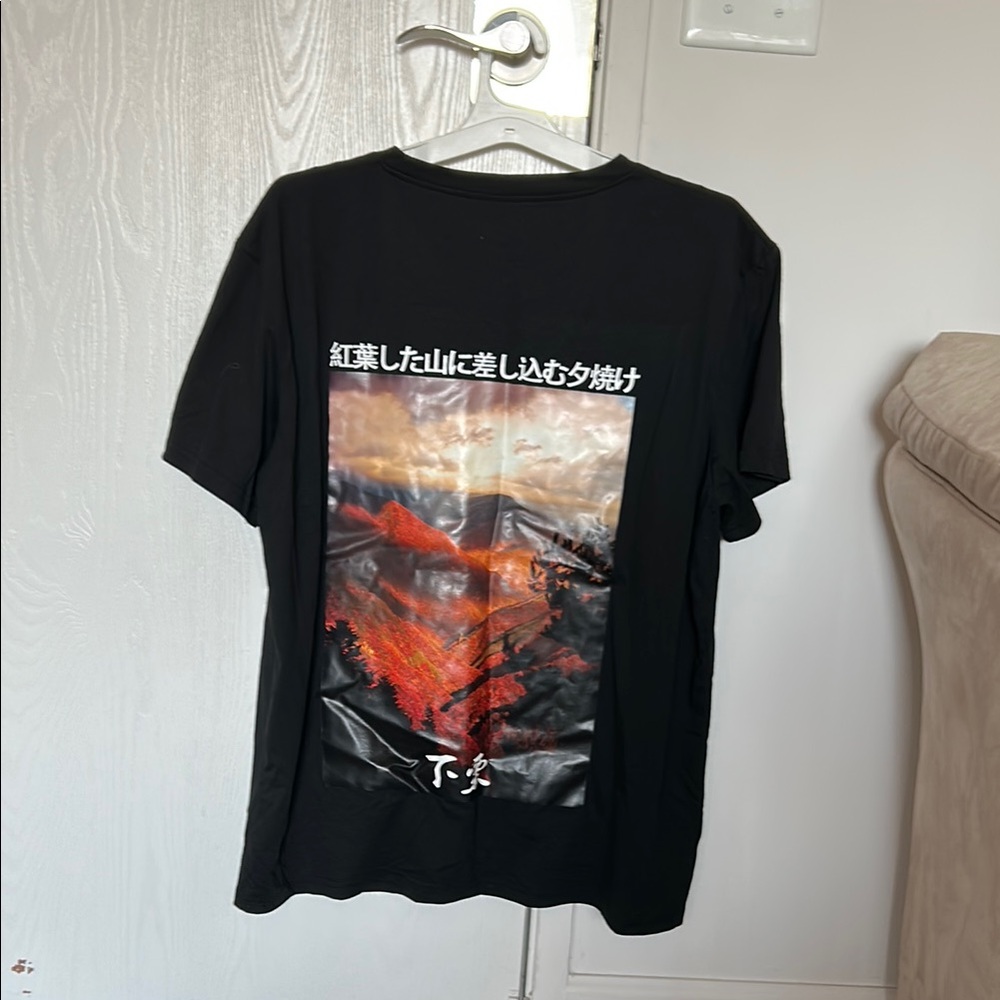 SHEIN Black and Red Short Sleeve Graphic Tee